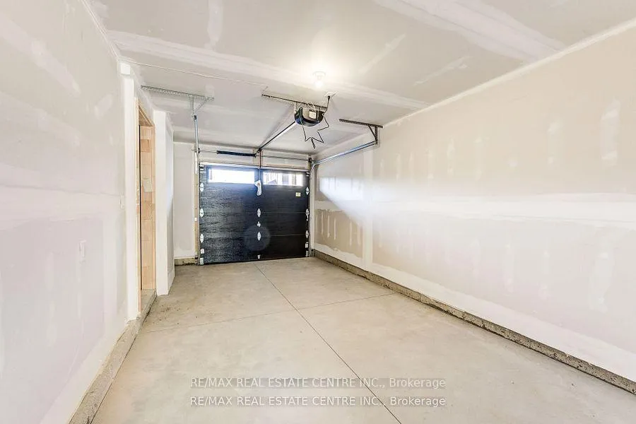 Photo 30 of Unit 1, 120 Court Drive, Brant, Paris — HOMEH