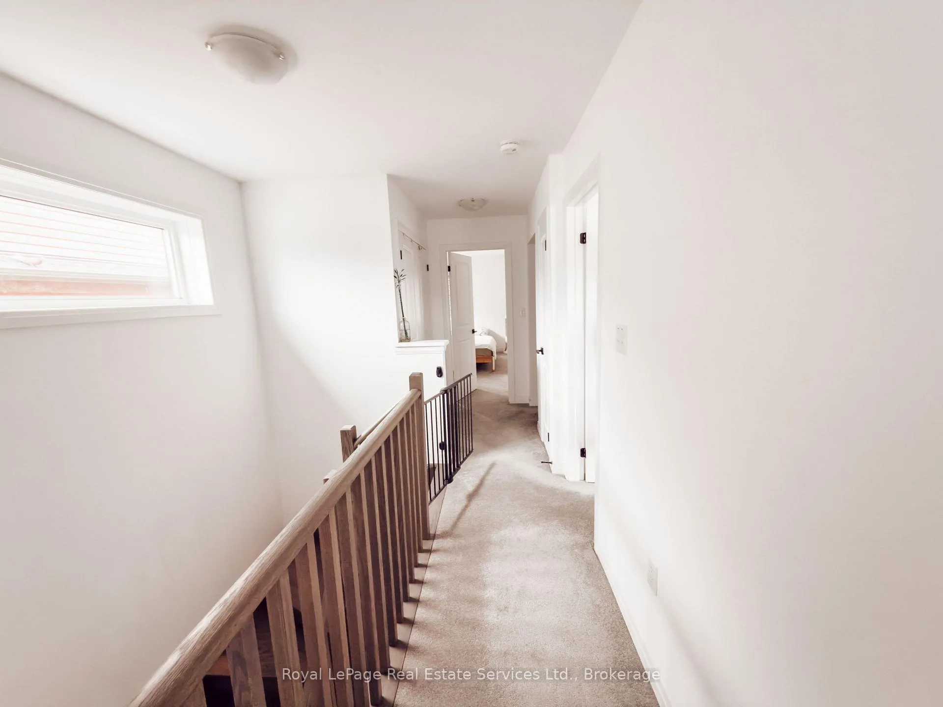 Photo 13 of 85 Gateland Drive, Barrie, Painswick South — HOMEH