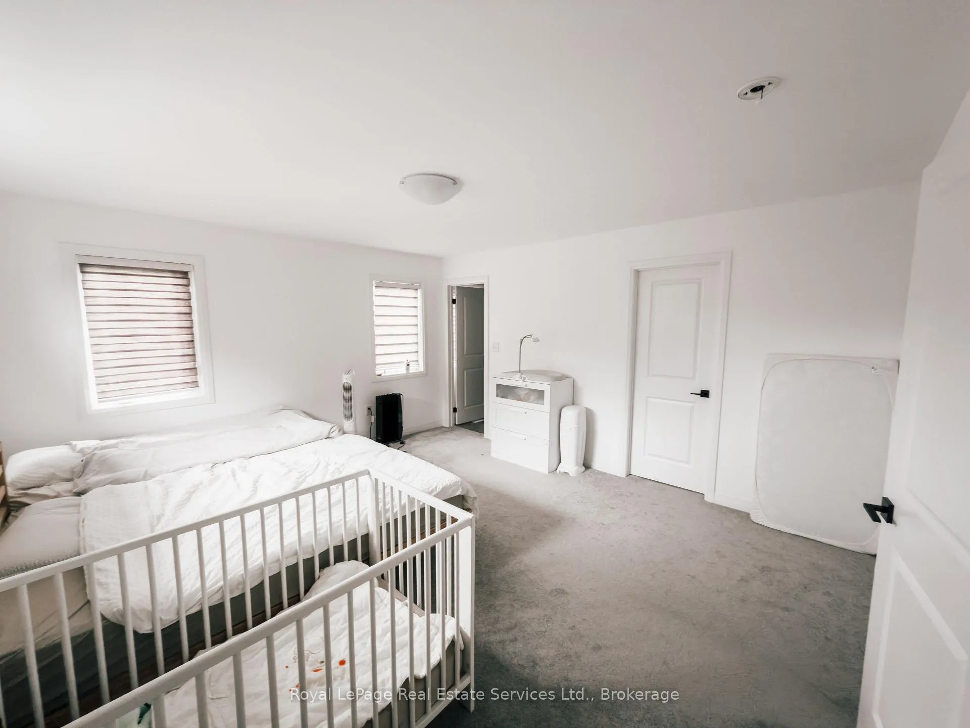 Photo 17 of 85 Gateland Drive, Barrie, Painswick South — HOMEH
