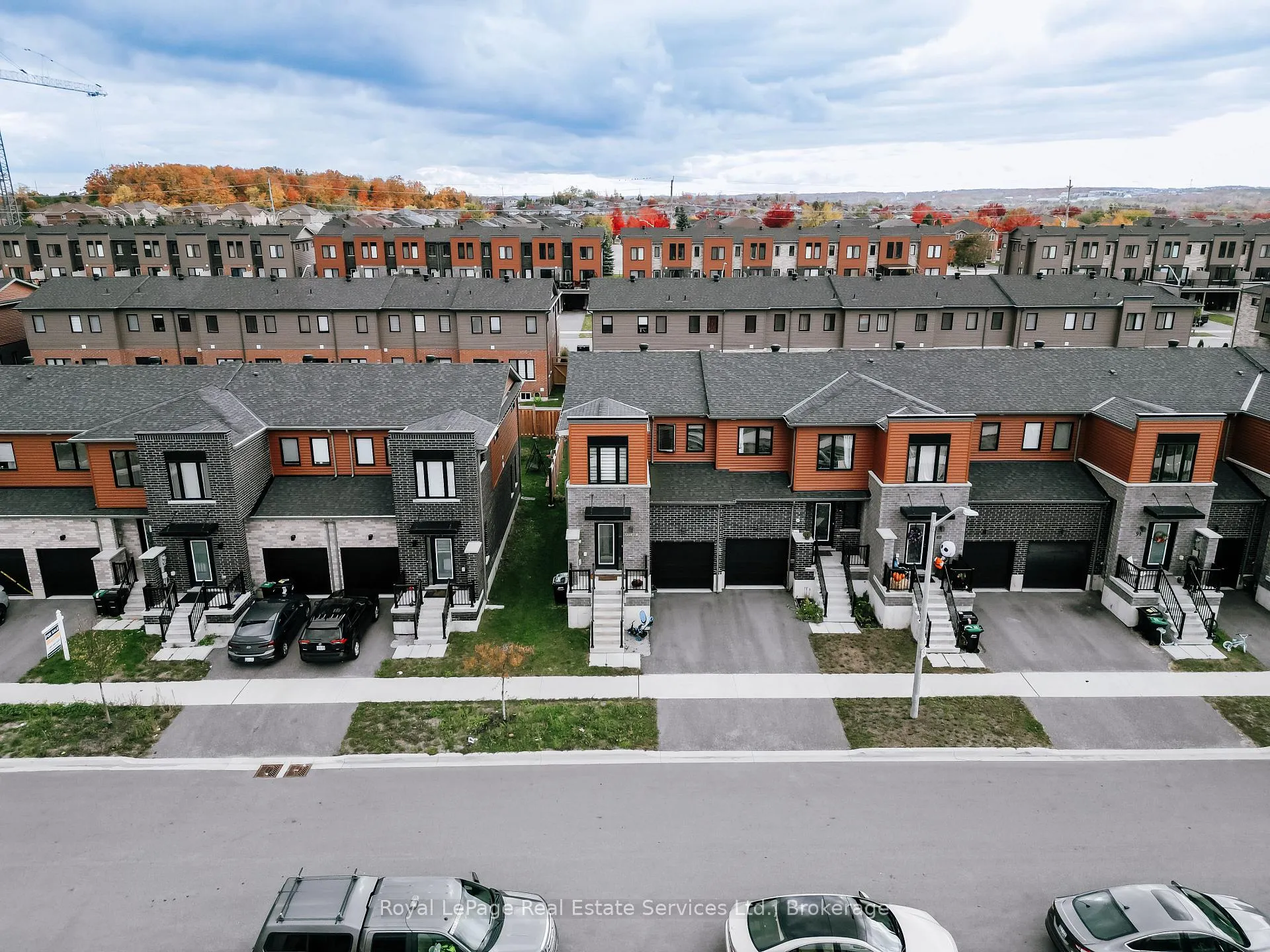 Photo 31 of 85 Gateland Drive, Barrie, Painswick South — HOMEH