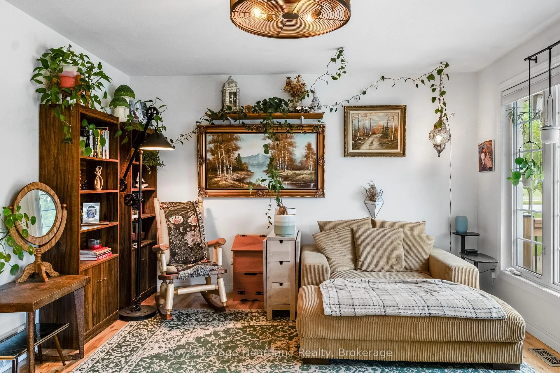 Photo 3 of Unit 1, 43 Raglan Street E, Goderich, Goderich (Town) — HOMEH