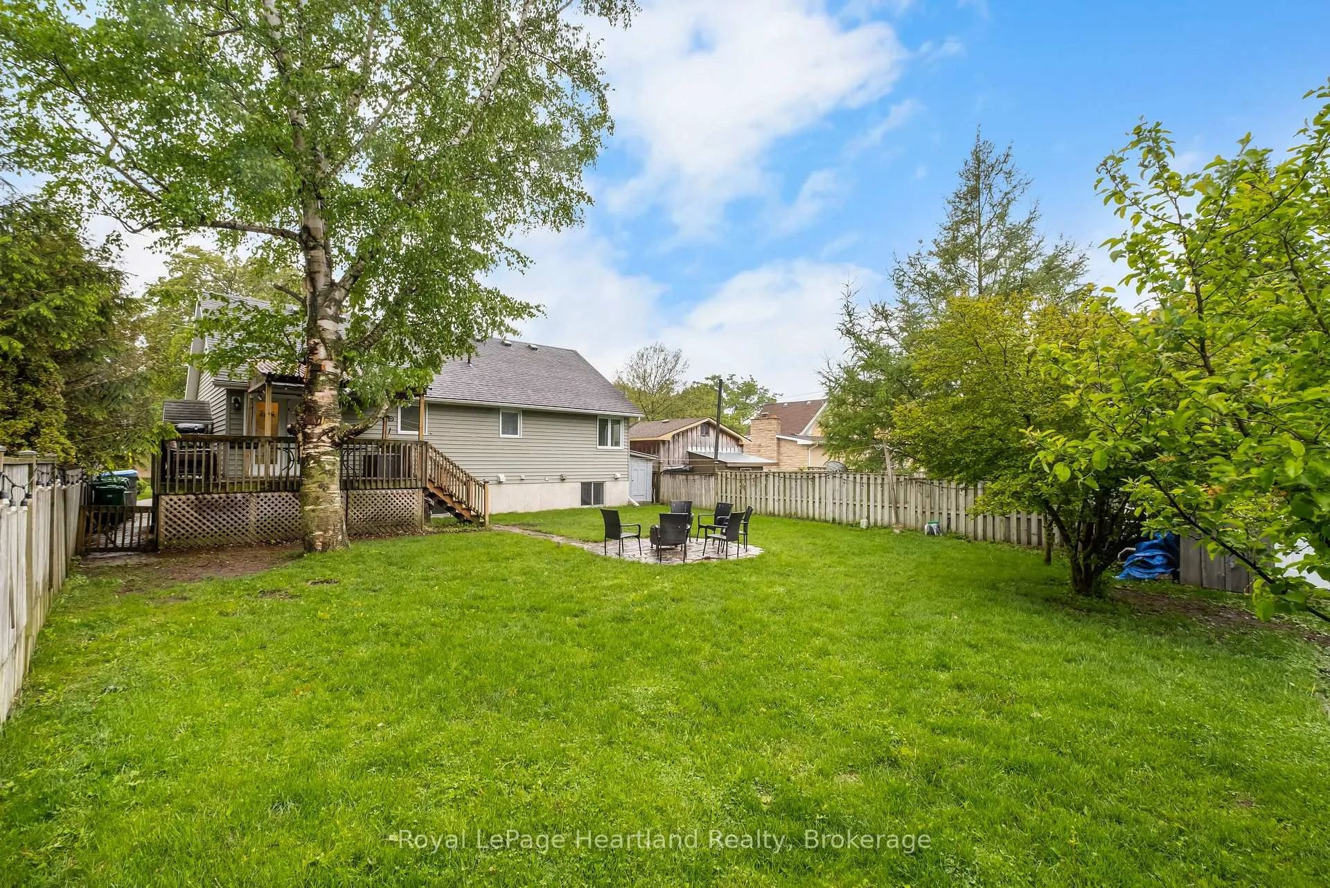 Photo 27 of Unit 1, 43 Raglan Street E, Goderich, Goderich (Town) — HOMEH