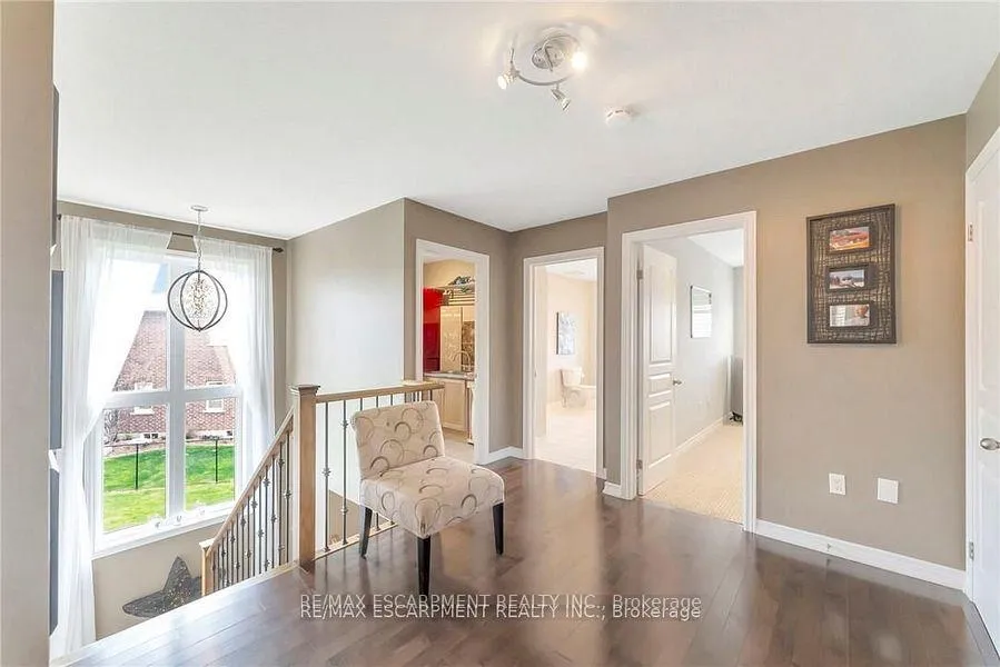 Photo 18 of 349 Valridge Drive, Hamilton, Ancaster — HOMEH