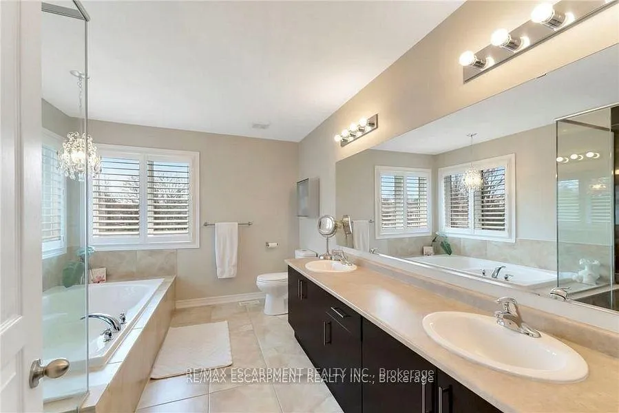 Photo 20 of 349 Valridge Drive, Hamilton, Ancaster — HOMEH