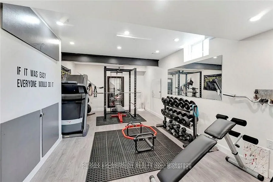 Photo 30 of 349 Valridge Drive, Hamilton, Ancaster — HOMEH