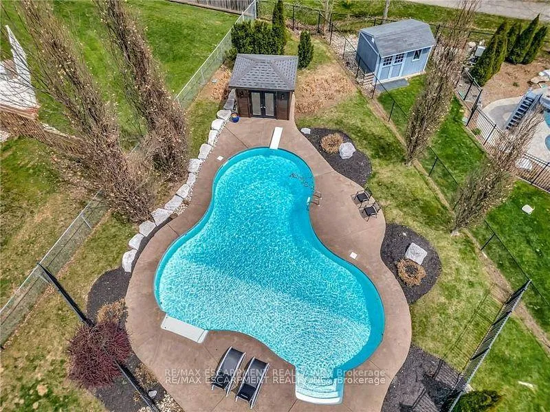 Photo 41 of 349 Valridge Drive, Hamilton, Ancaster — HOMEH