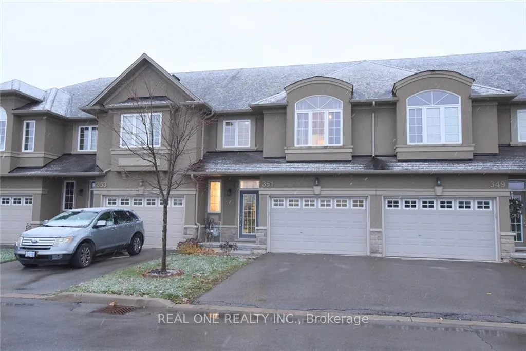 Photo 1 of 351 Stonehenge Drive, Hamilton, Meadowlands — HOMEH