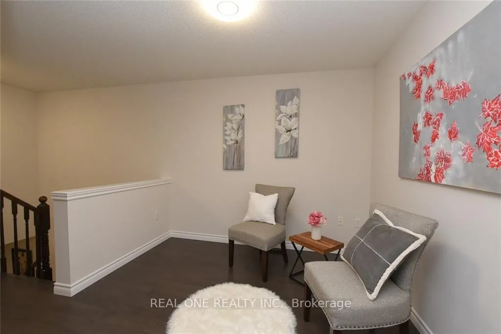 Photo 22 of 351 Stonehenge Drive, Hamilton, Meadowlands — HOMEH