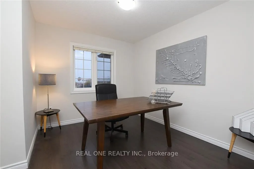 Photo 31 of 351 Stonehenge Drive, Hamilton, Meadowlands — HOMEH