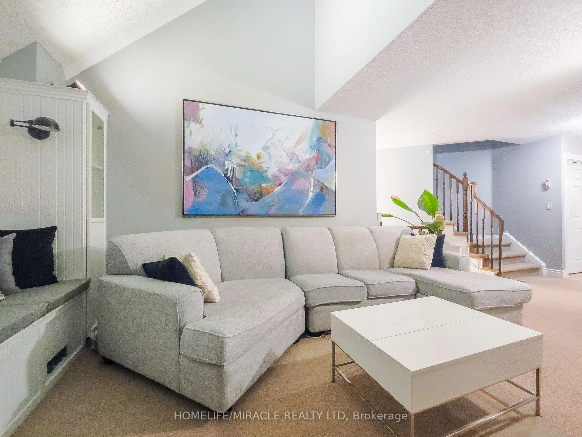 Photo 9 of 228 Sunny Meadow Court, Kitchener — HOMEH