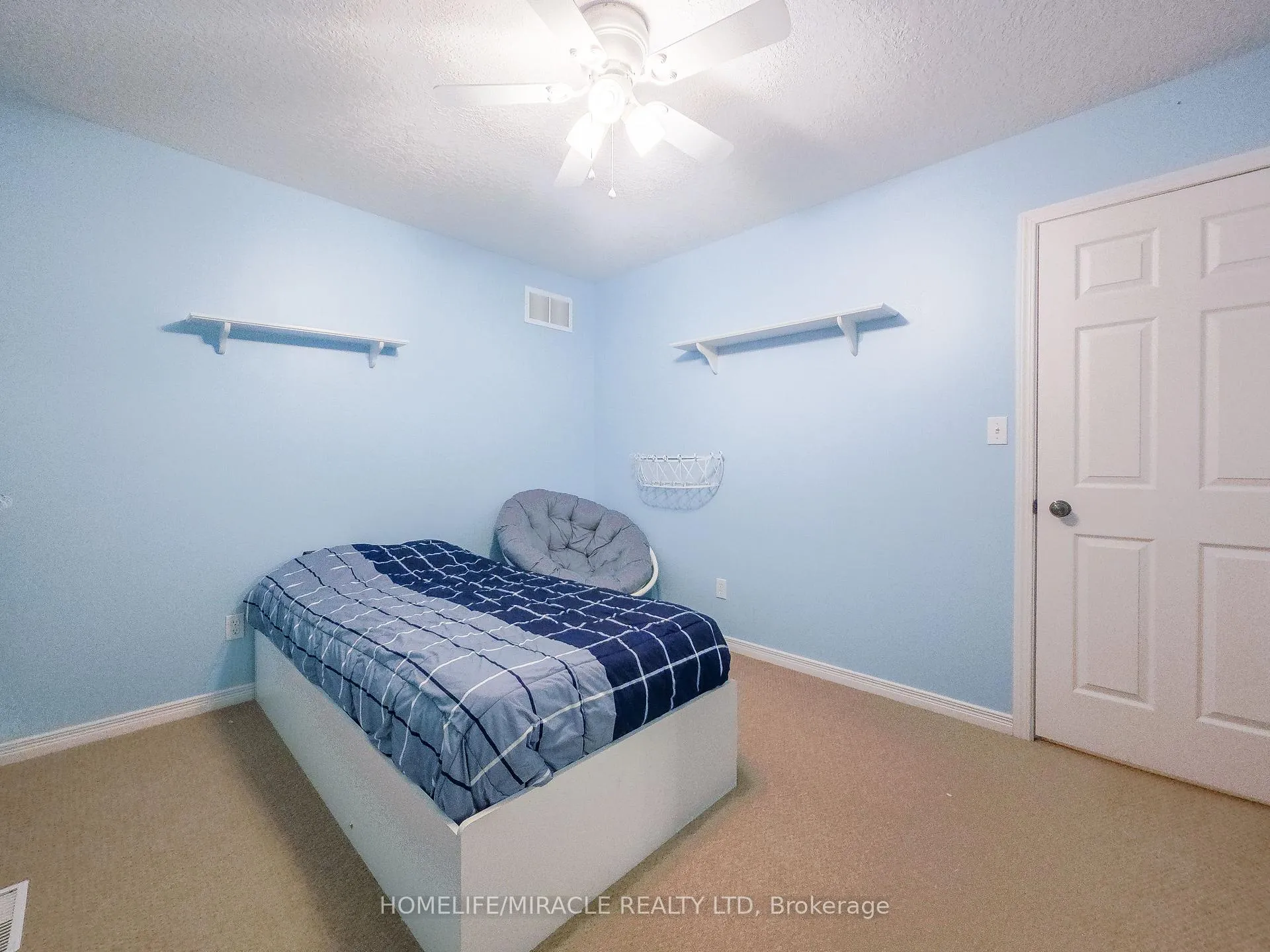 Photo 30 of 228 Sunny Meadow Court, Kitchener — HOMEH