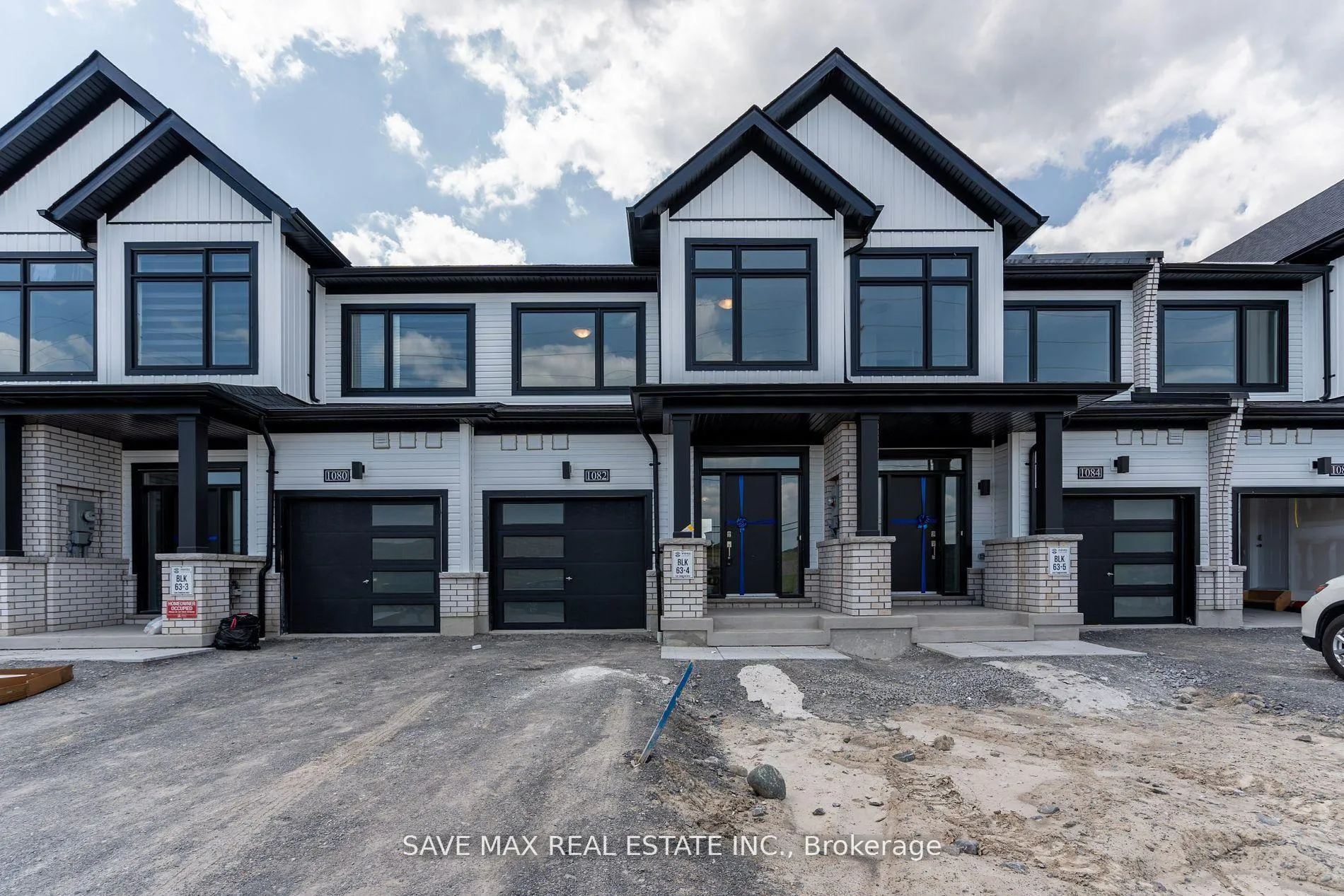 Photo 1 of 1082 Thompson Drive, Oshawa, Kedron — HOMEH