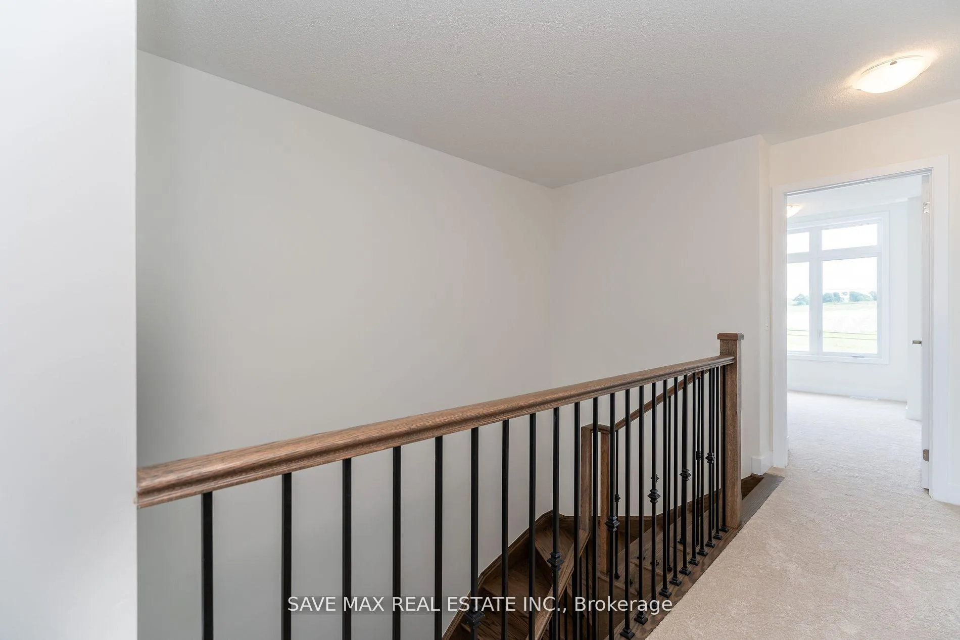 Photo 13 of 1082 Thompson Drive, Oshawa, Kedron — HOMEH