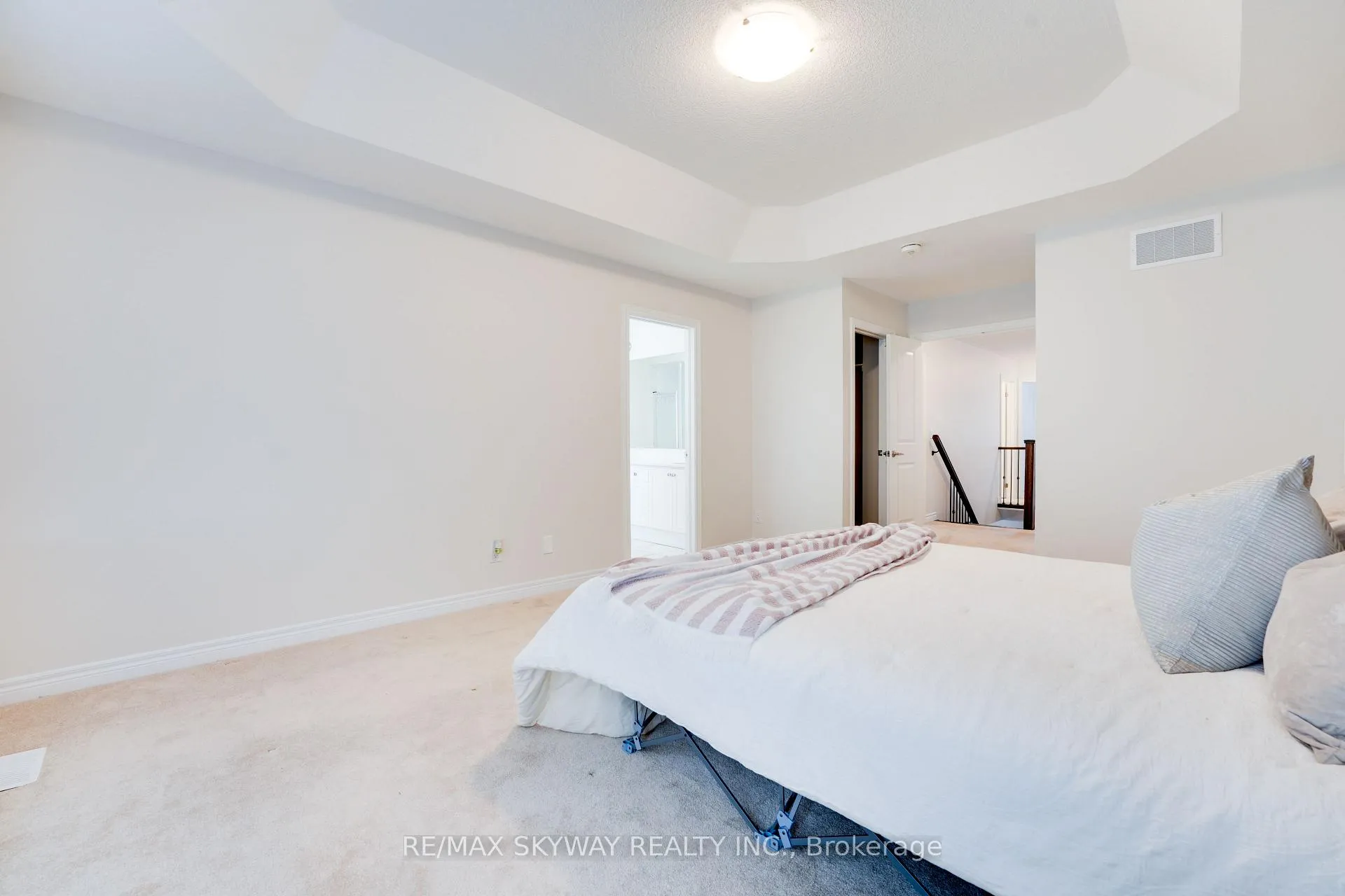 Photo 31 of 516 Beckview Crescent, Kitchener — HOMEH