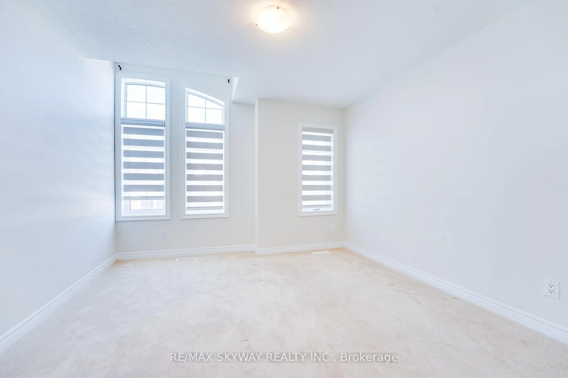 Photo 40 of 516 Beckview Crescent, Kitchener — HOMEH