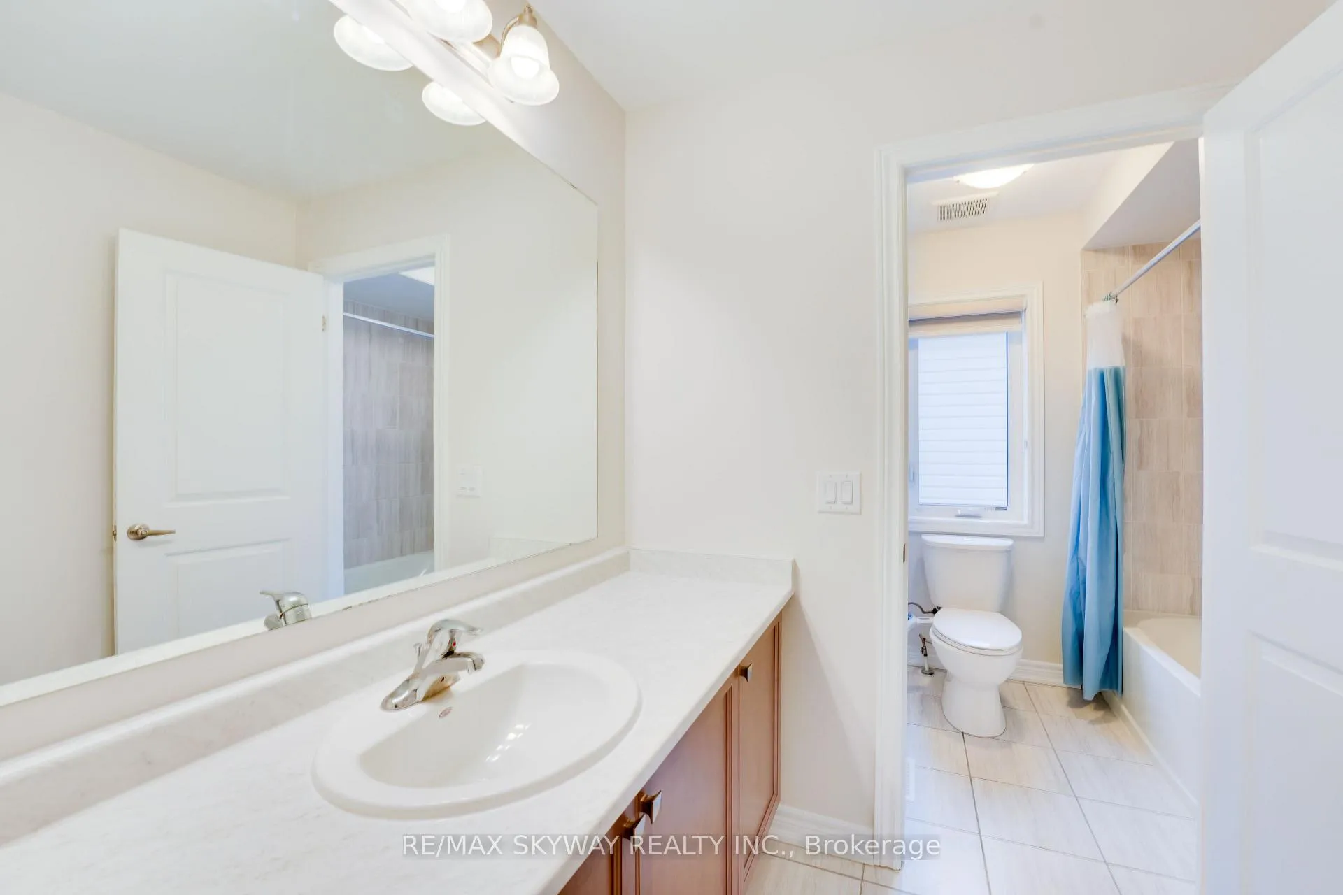 Photo 42 of 516 Beckview Crescent, Kitchener — HOMEH