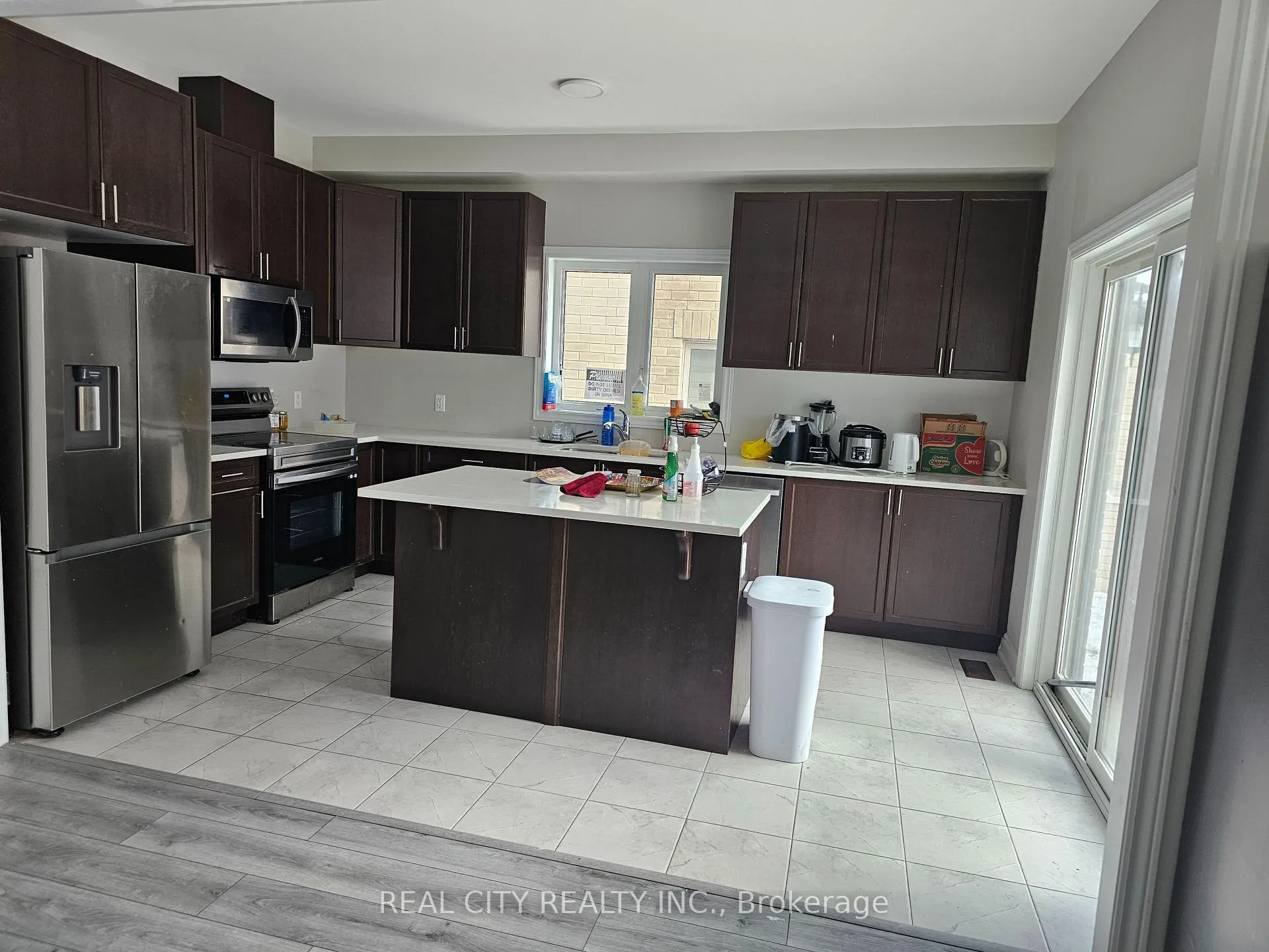 Photo 6 of 132 Sunset Way, Thorold, Rolling Meadows — HOMEH