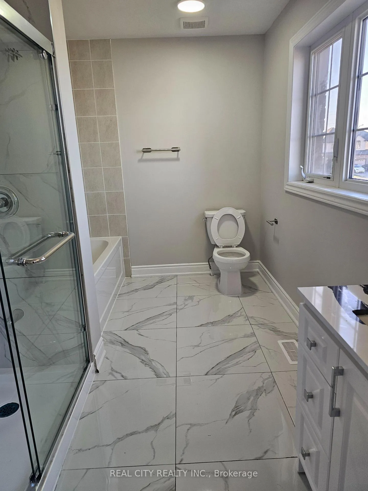 Photo 35 of 132 Sunset Way, Thorold, Rolling Meadows — HOMEH