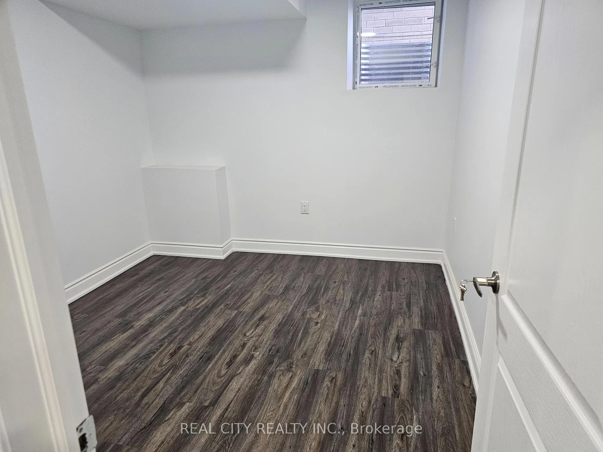 Photo 48 of 132 Sunset Way, Thorold, Rolling Meadows — HOMEH