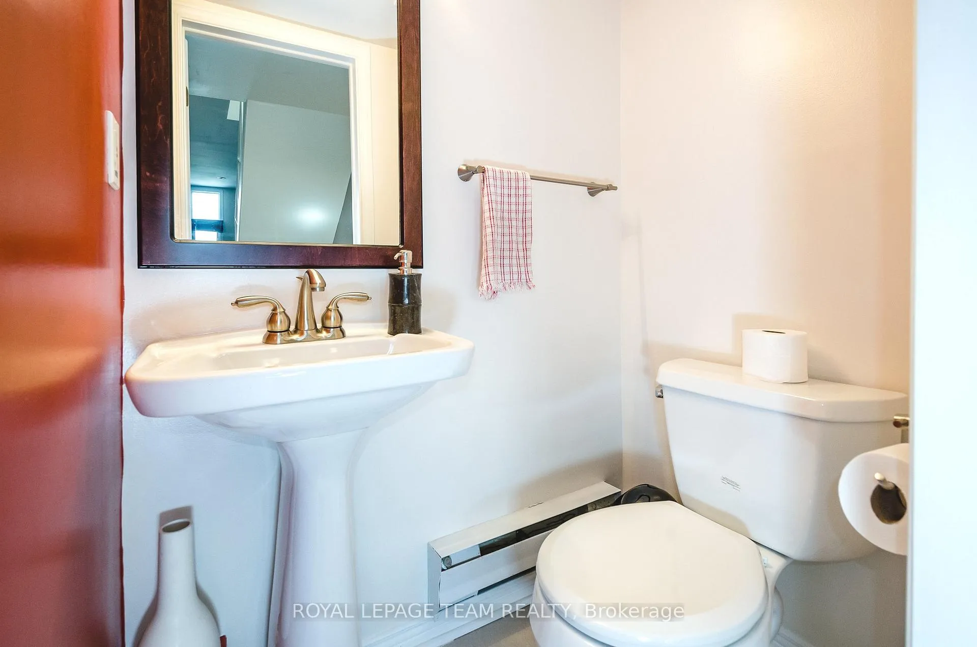Photo 10 of 296 Besserer Street, Ottawa, Sandy Hill — HOMEH