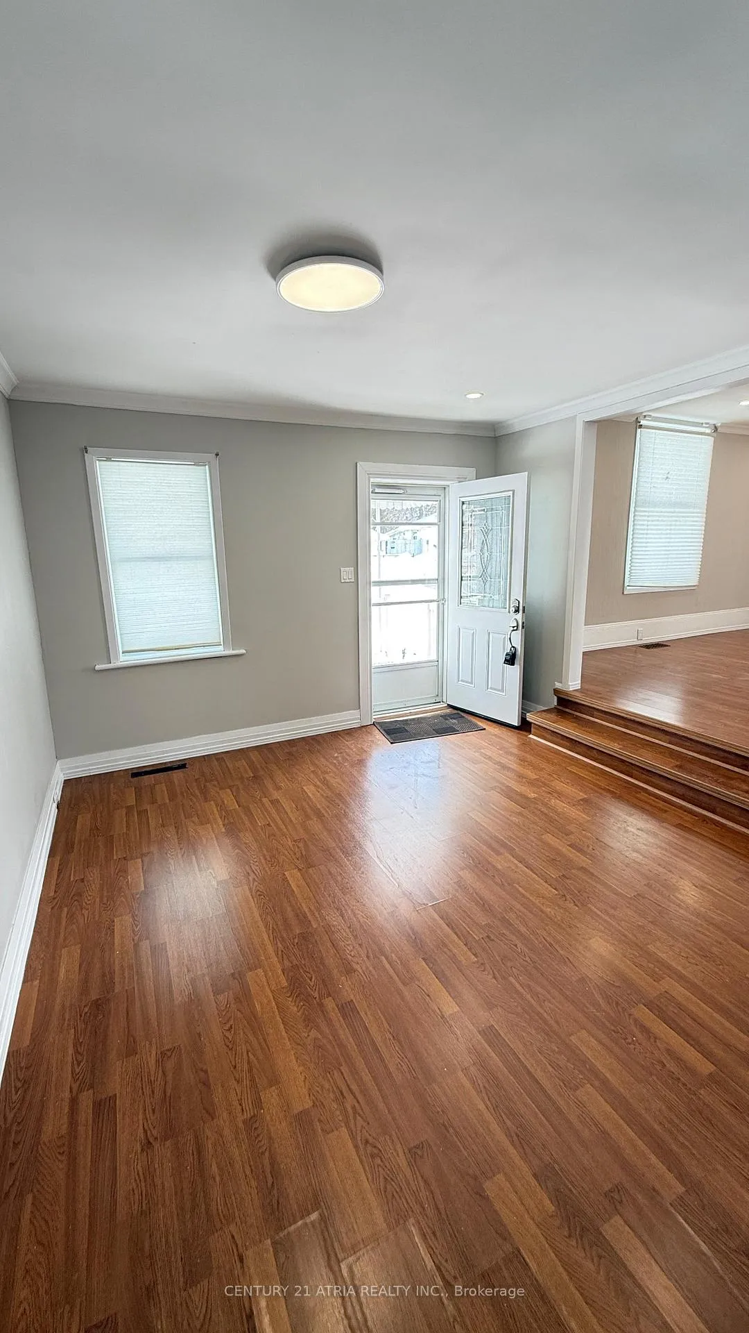 Photo 19 of 144 Hickory Street N, Whitby, Downtown Whitby — HOMEH