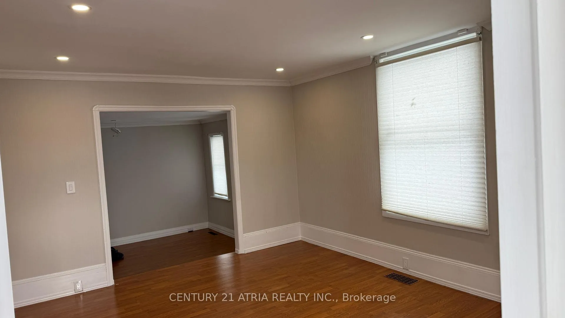 Photo 27 of 144 Hickory Street N, Whitby, Downtown Whitby — HOMEH