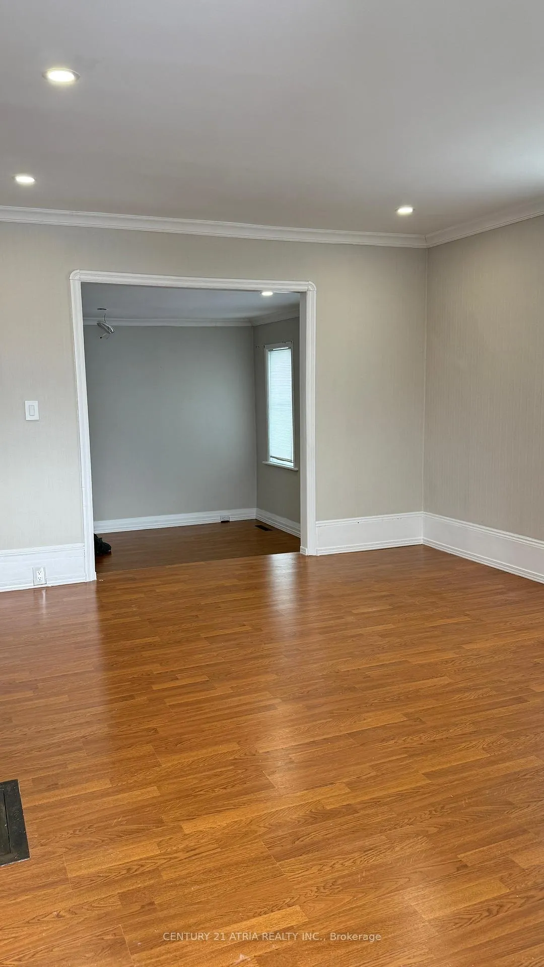 Photo 39 of 144 Hickory Street N, Whitby, Downtown Whitby — HOMEH