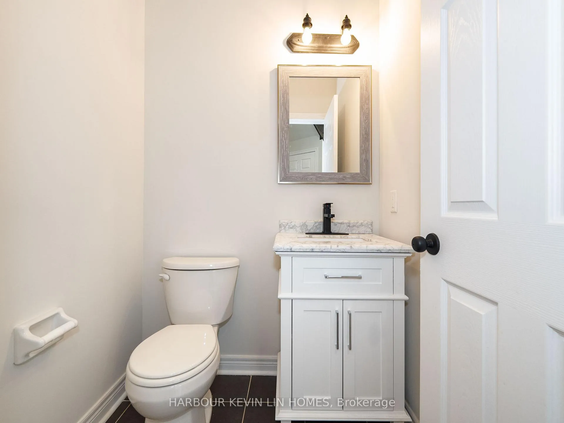 Photo 11 of 26 Bembridge Drive, Markham, Cathedraltown — HOMEH