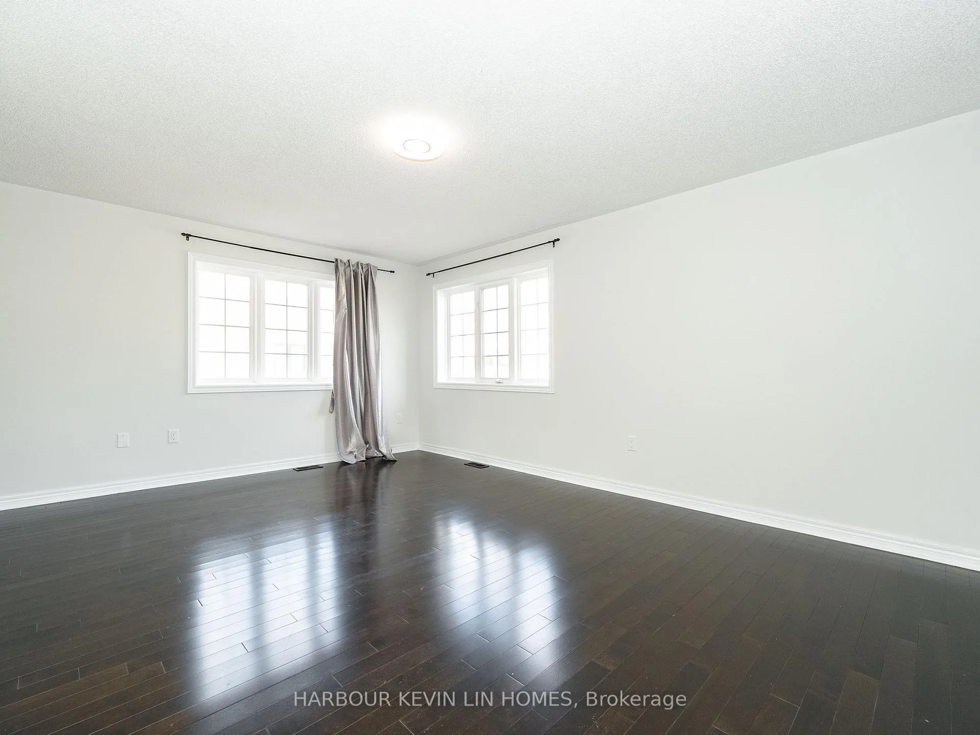 Photo 26 of 26 Bembridge Drive, Markham, Cathedraltown — HOMEH