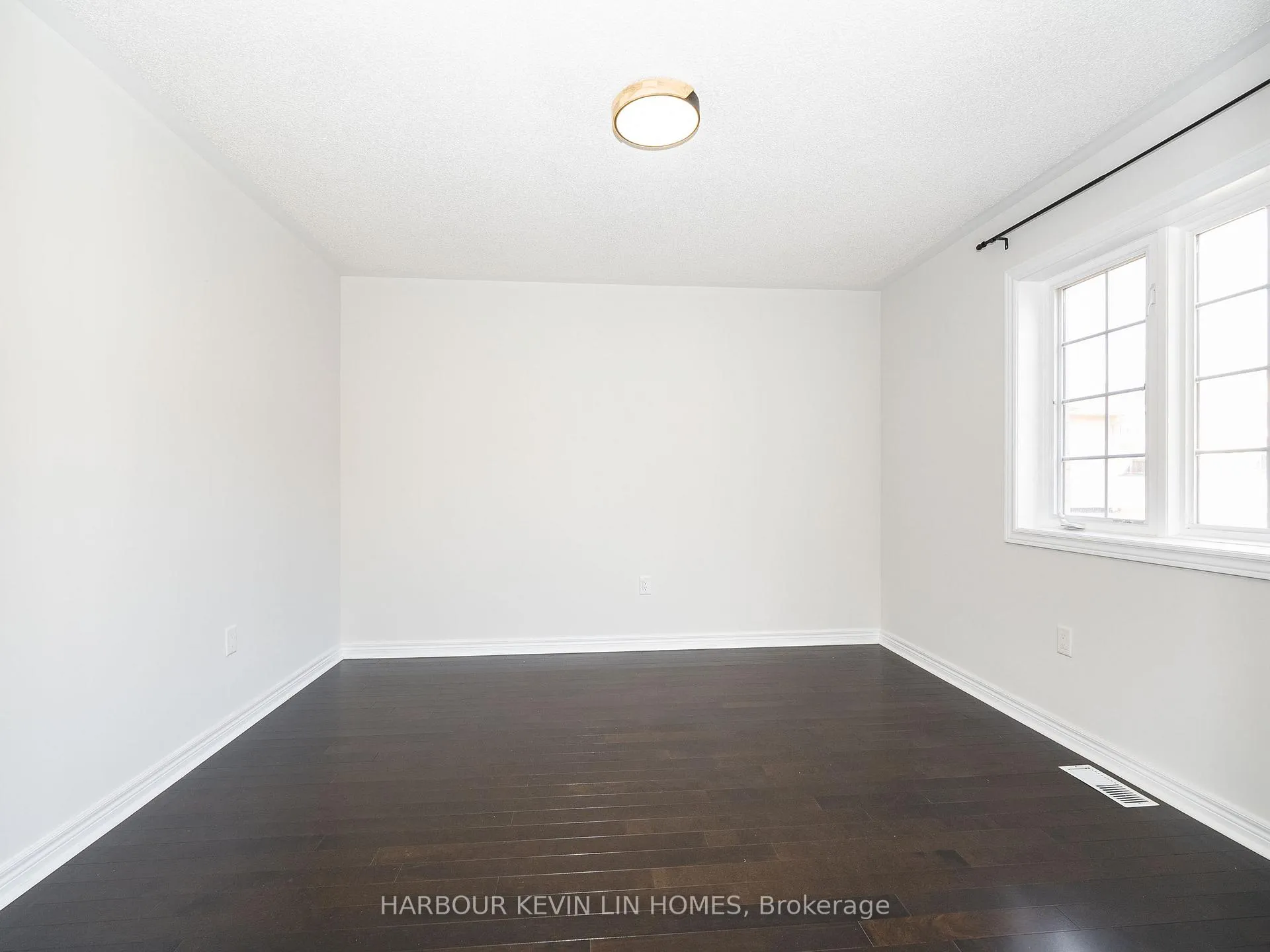 Photo 30 of 26 Bembridge Drive, Markham, Cathedraltown — HOMEH