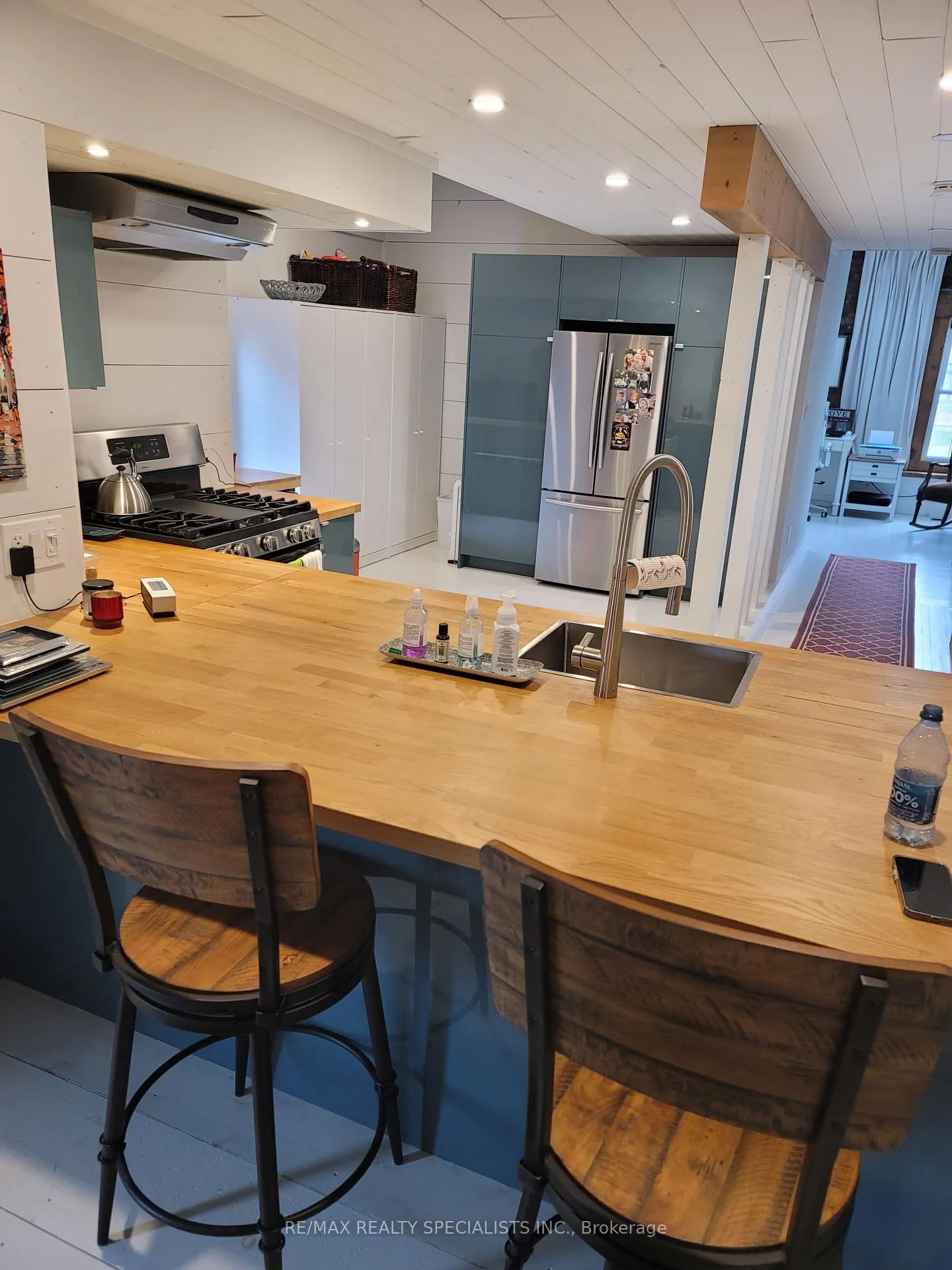 Photo 5 of Unit UPPER, 86 Locke Street N, Hamilton, Strathcona — HOMEH