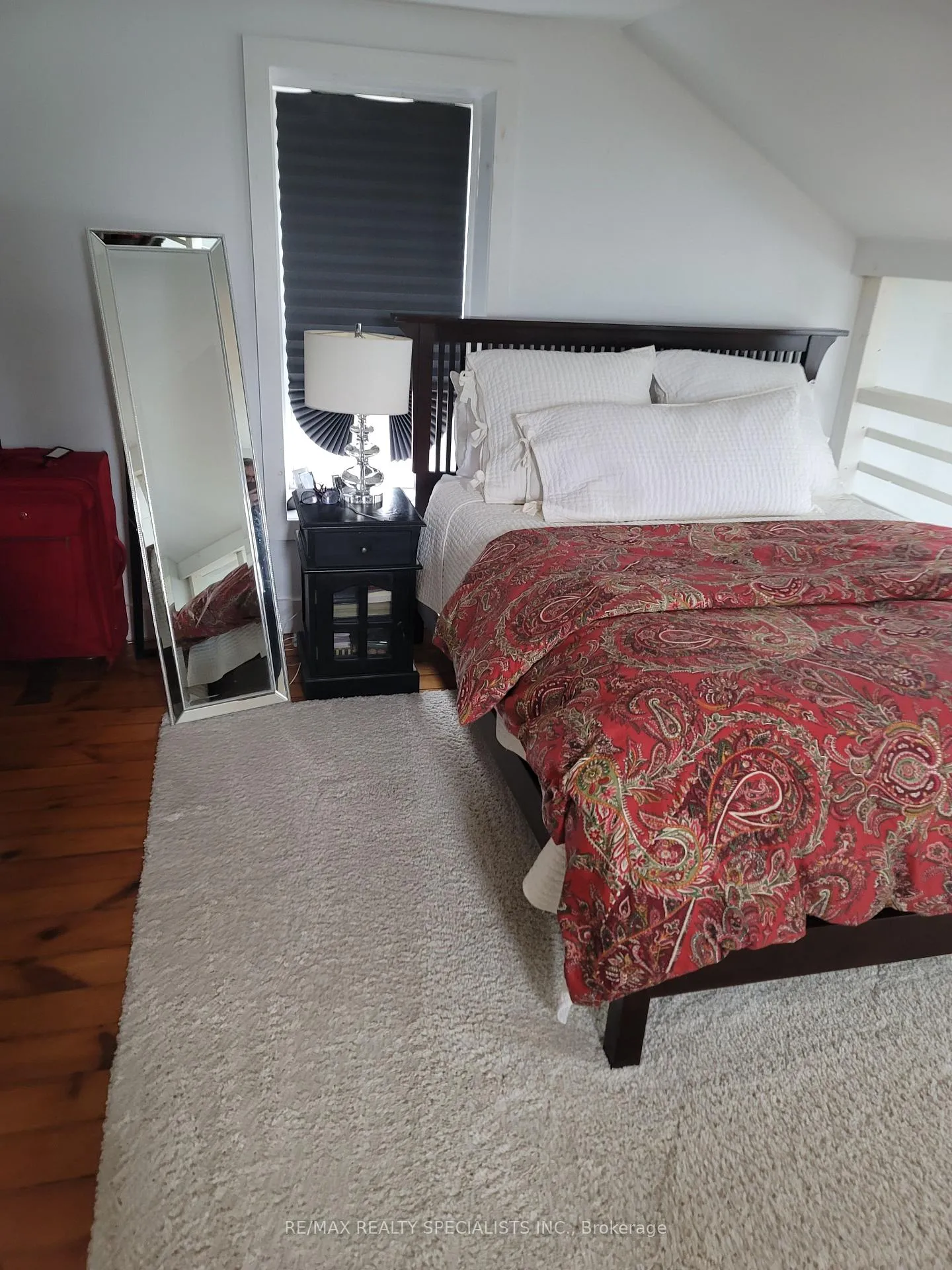 Photo 13 of Unit UPPER, 86 Locke Street N, Hamilton, Strathcona — HOMEH