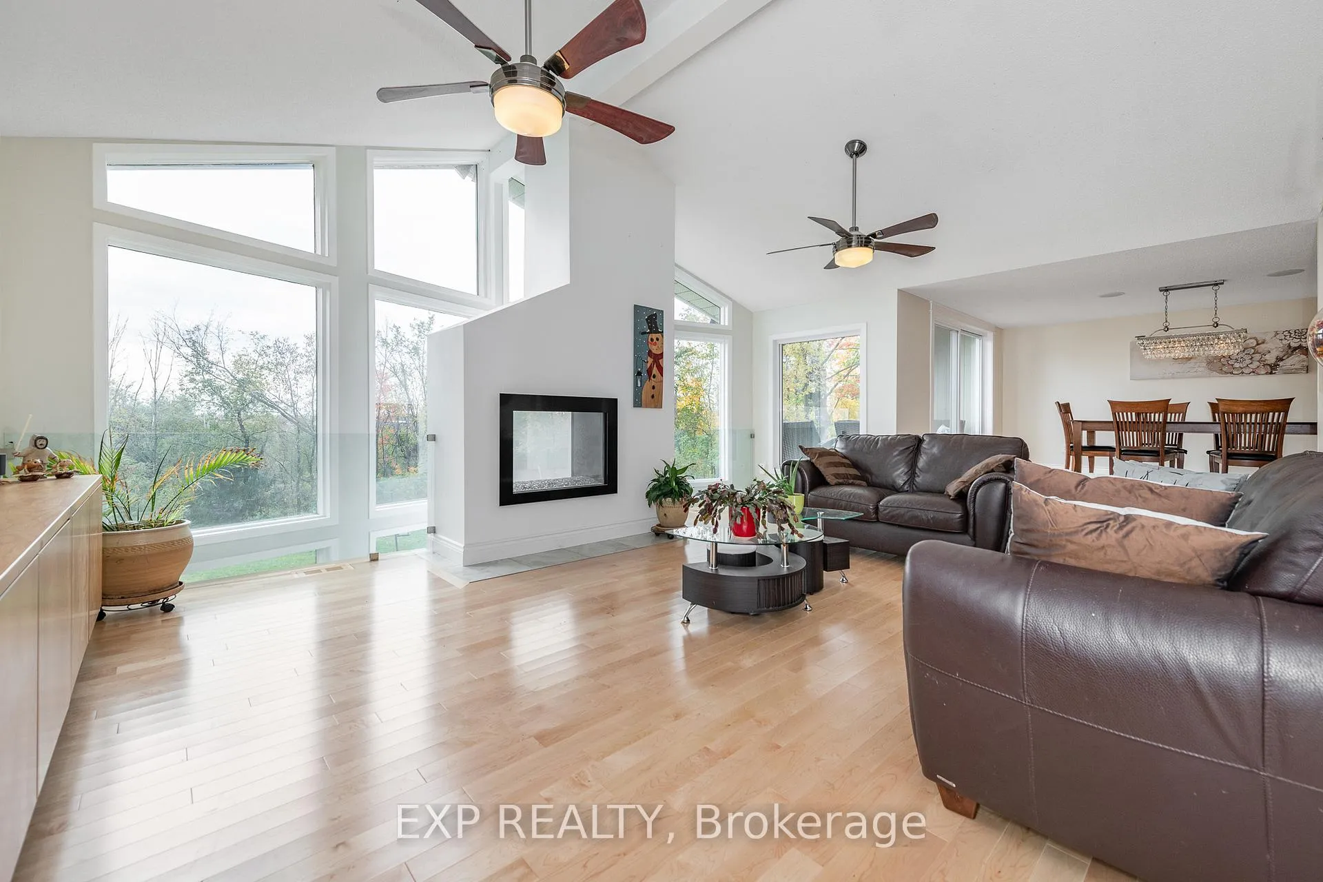 Photo 24 of 1238 Barnwell Crescent, Ottawa, Navan — HOMEH