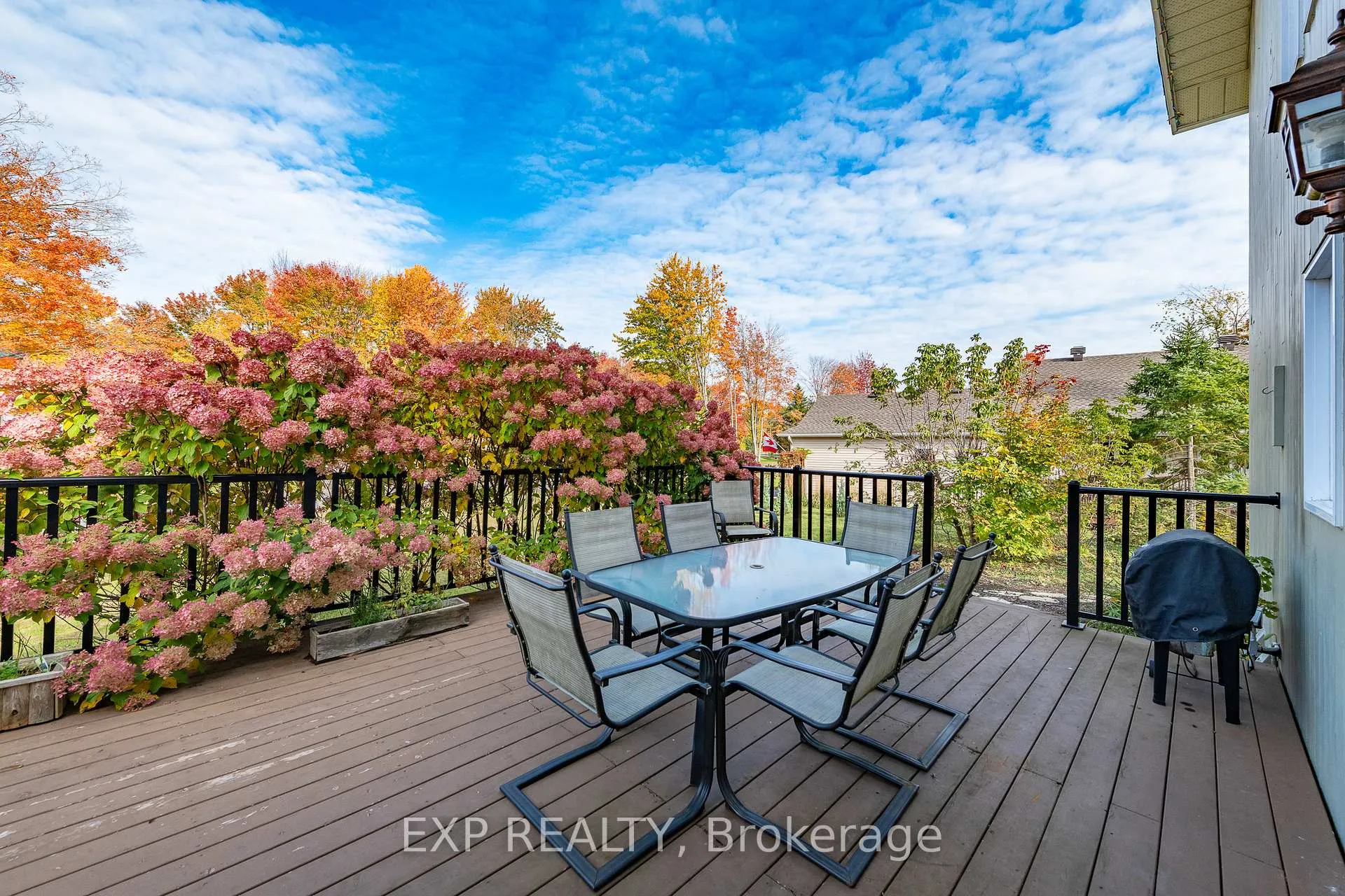 Photo 45 of 1238 Barnwell Crescent, Ottawa, Navan — HOMEH