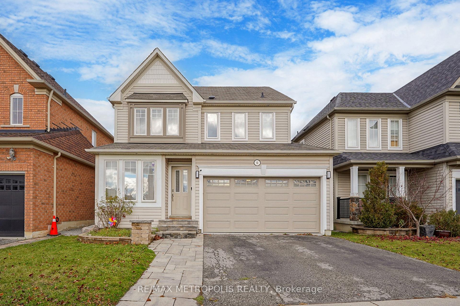 Photo 2 of 6 Ryder Crescent, Ajax, Northeast Ajax — HOMEH