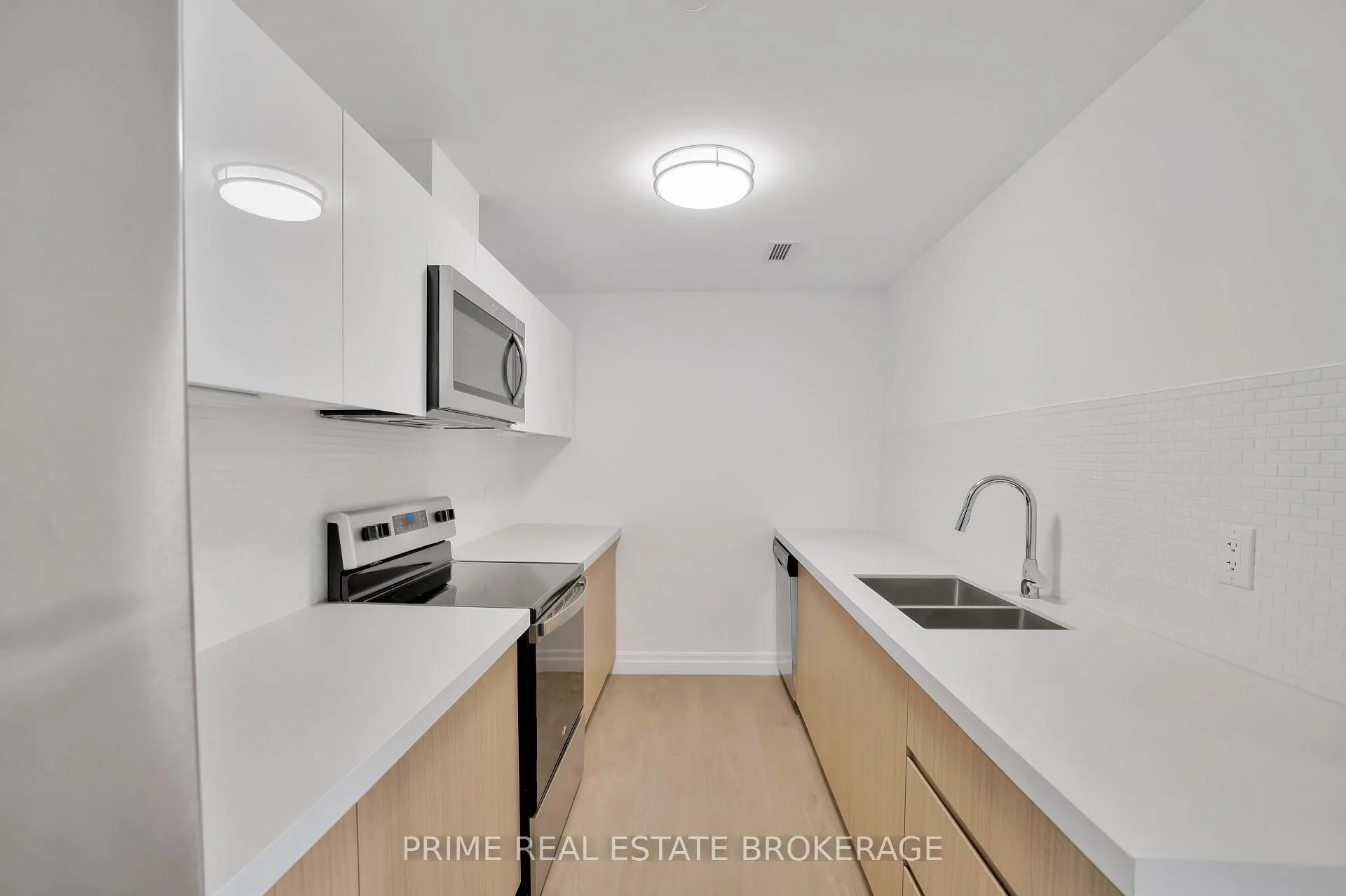 Photo 7 of Unit 415, 3320 Stella Crescent, Windsor — HOMEH