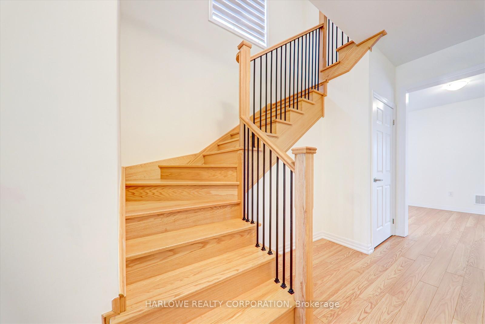 Photo 6 of 87 Ed Ewert Avenue, Clarington, Newcastle — HOMEH