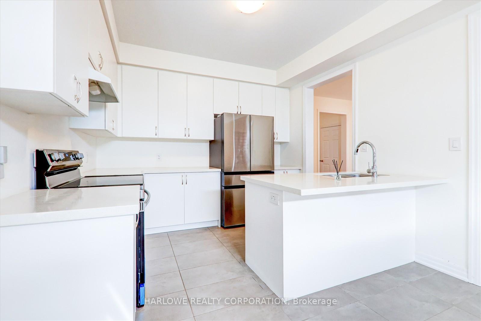 Photo 15 of 87 Ed Ewert Avenue, Clarington, Newcastle — HOMEH