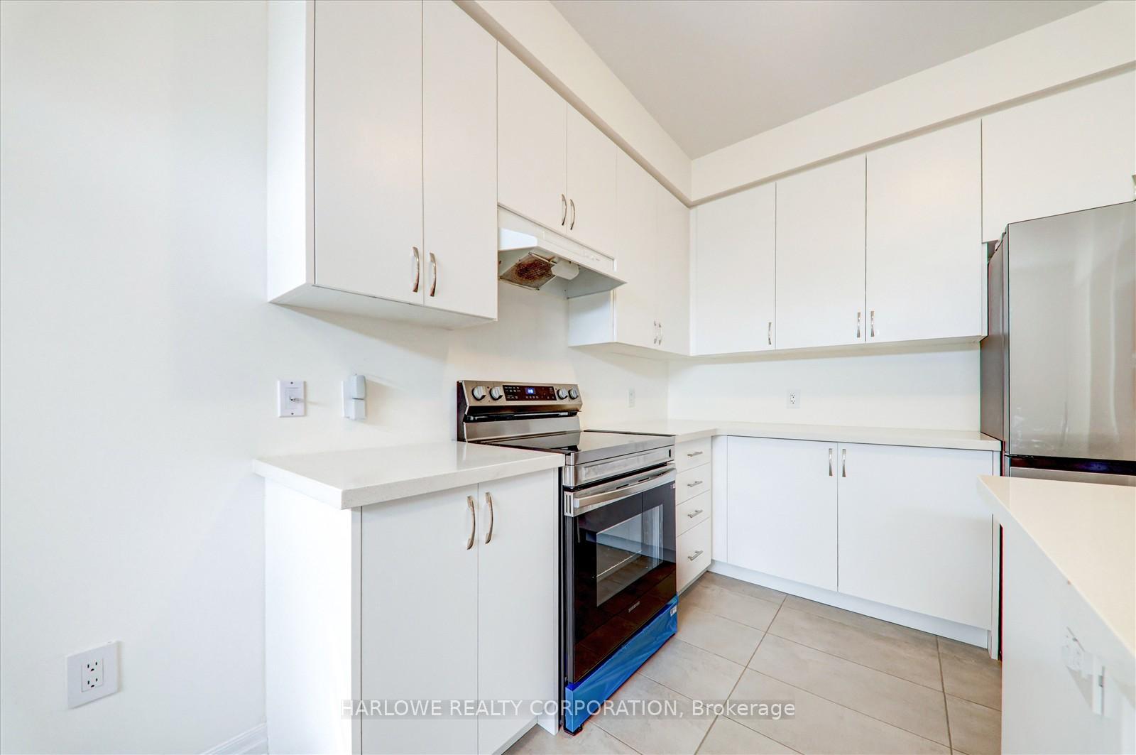 Photo 16 of 87 Ed Ewert Avenue, Clarington, Newcastle — HOMEH
