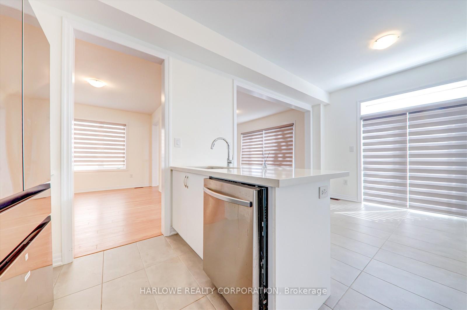 Photo 17 of 87 Ed Ewert Avenue, Clarington, Newcastle — HOMEH