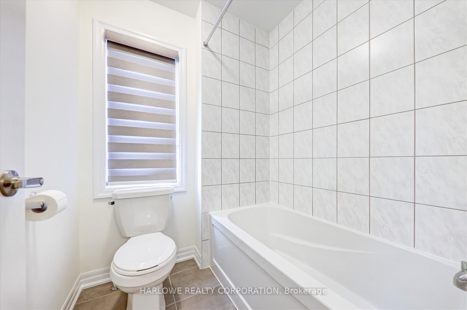 Photo 33 of 87 Ed Ewert Avenue, Clarington, Newcastle — HOMEH