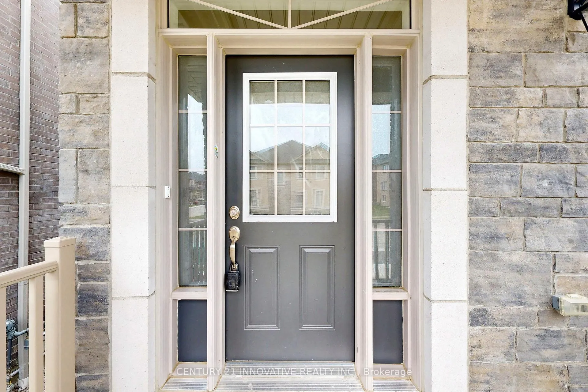 Photo 4 of 1141 Azalea Avenue, Pickering, Rural Pickering — HOMEH