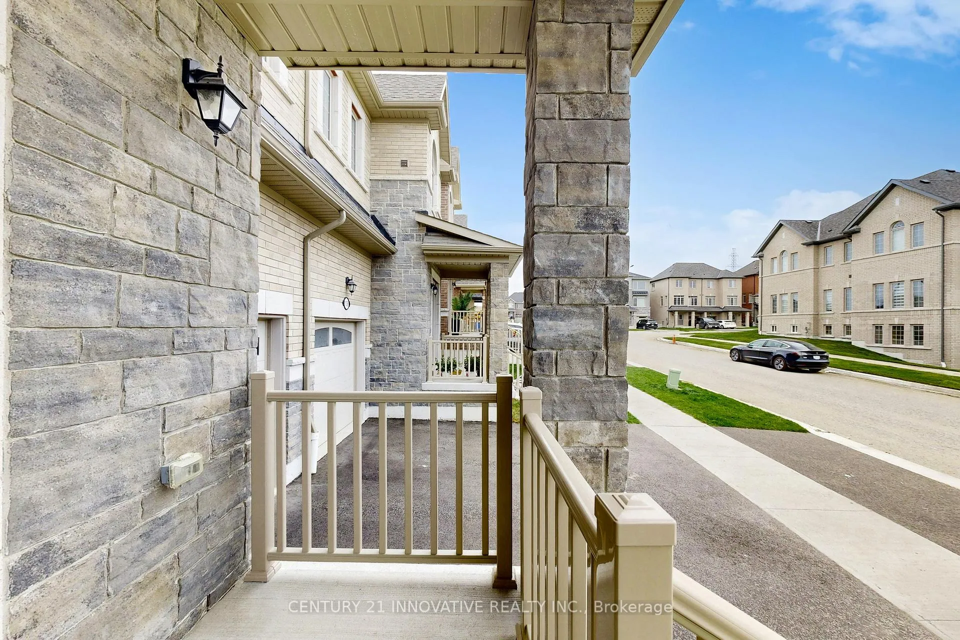 Photo 5 of 1141 Azalea Avenue, Pickering, Rural Pickering — HOMEH