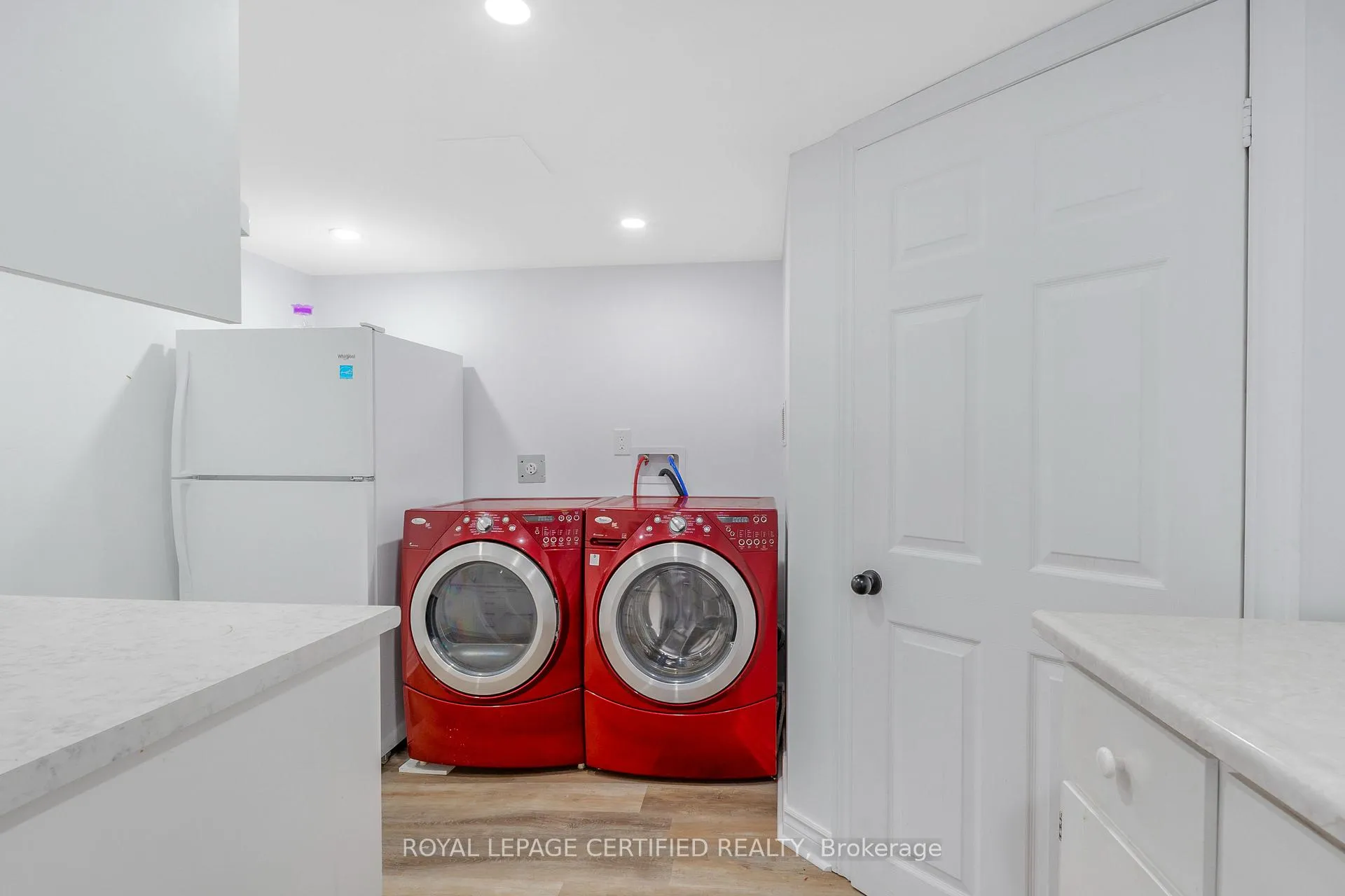 Photo 25 of 260 St Augustine Drive, St. Catharines, Secord Woods — HOMEH