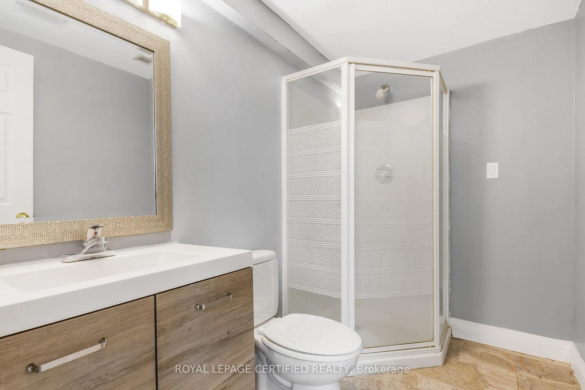 Photo 30 of 260 St Augustine Drive, St. Catharines, Secord Woods — HOMEH