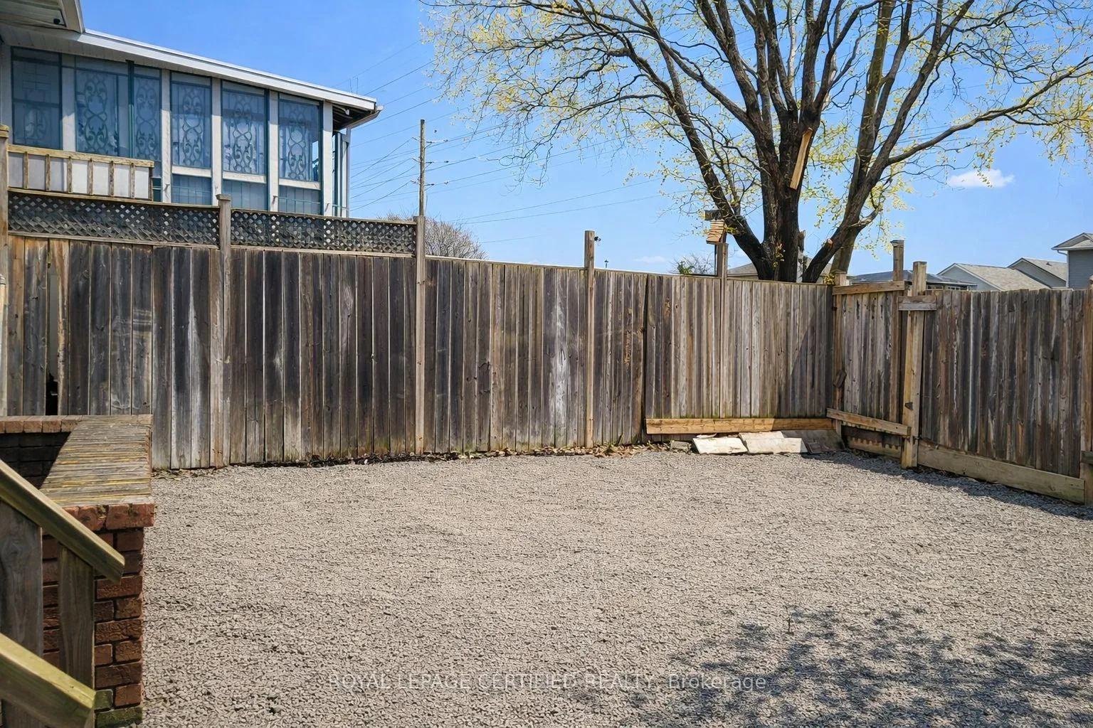 Photo 34 of 260 St Augustine Drive, St. Catharines, Secord Woods — HOMEH