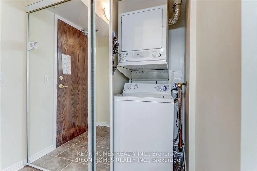 Photo 7 of Unit 201, 25 Via Rosedale, Brampton, Sandringham-Wellington — HOMEH