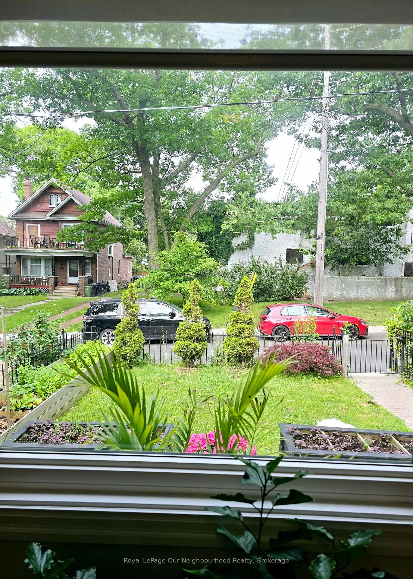 Photo 12 of Unit Main, 23 Beech Avenue, Toronto, The Beaches — HOMEH