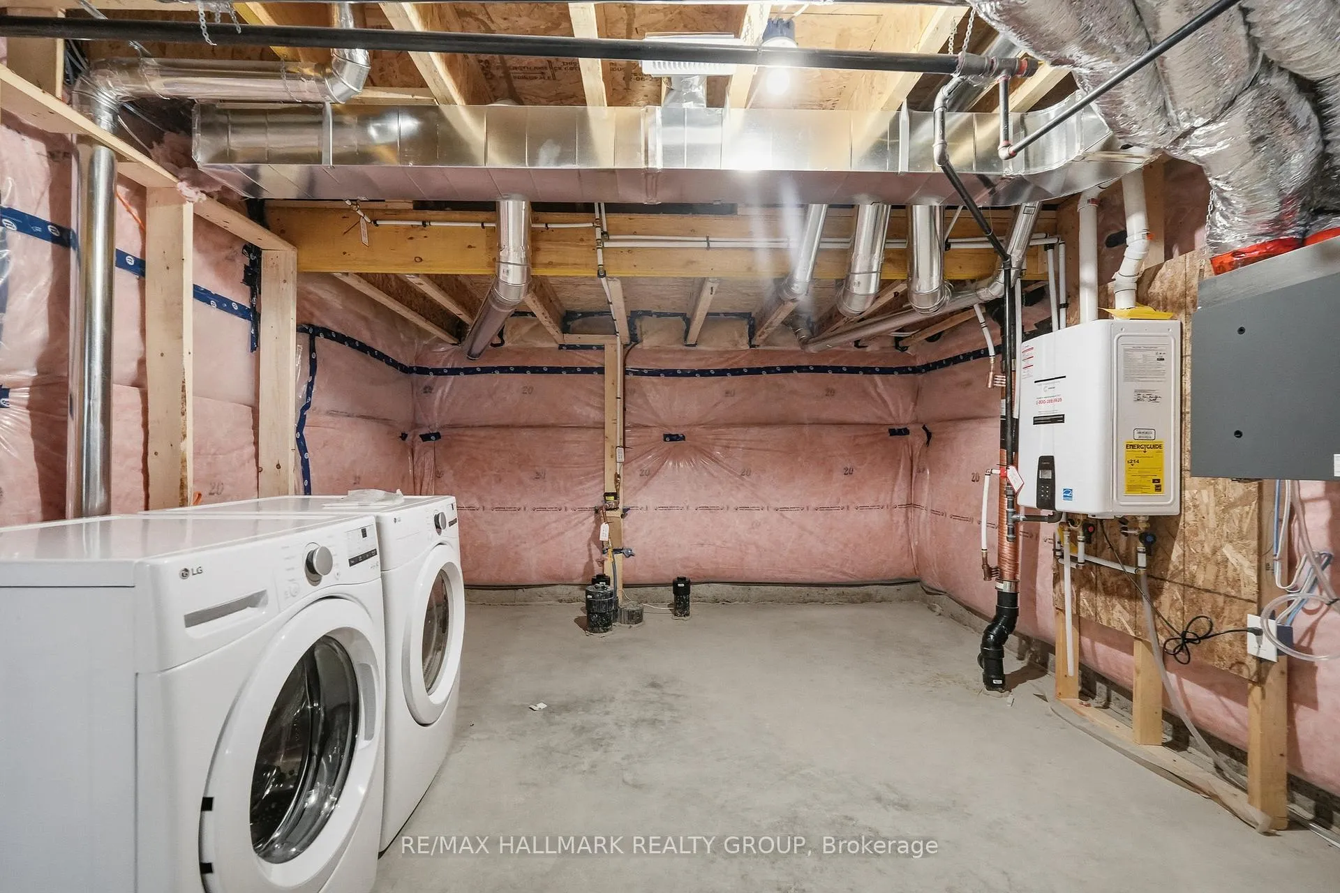 Photo 31 of 216 Ryan Reynolds Way, Ottawa, Mer Bleue/Bradley Estates/Anderson Park — HOMEH