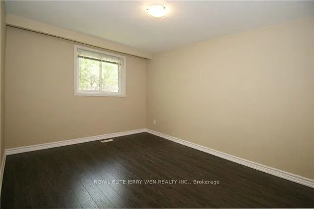 Photo 7 of 1 Mira Road, Markham, Thornhill — HOMEH